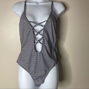 Cupshe | NWT Navy/White Pinstriped Swimsuit